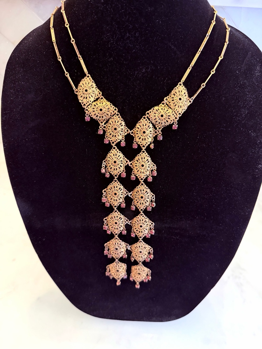 VINTAGE Elegant Gold Filigree Drop Necklace with Pink-Purple Accent Beads